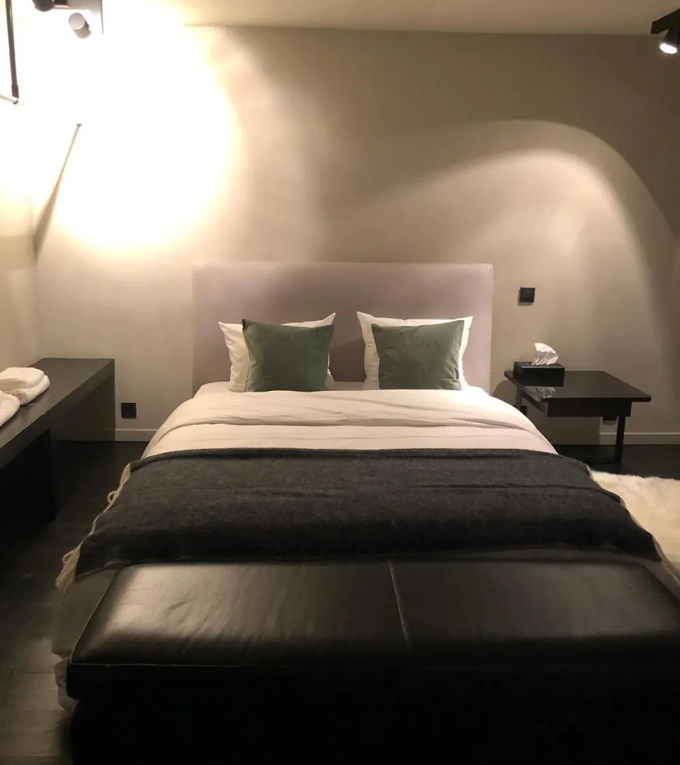 Museum Suites Antwerpen 0*,  Belgien